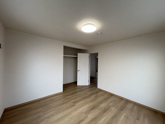 apartment 青森県青森市大字幸畑字松元
地図を見る