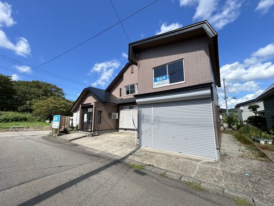 detached 秋田県由利本荘市矢島町七日町字下山寺
地図を見る