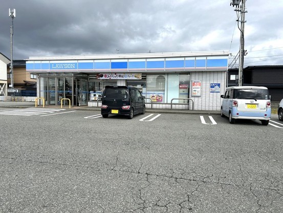 detached 秋田県潟上市飯田川飯塚字塞ノ神
地図を見る