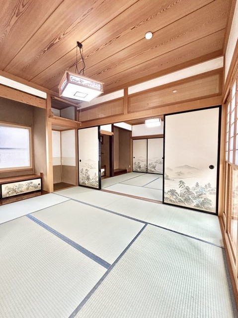 detached 秋田県潟上市昭和豊川槻木字蘭戸下
地図を見る