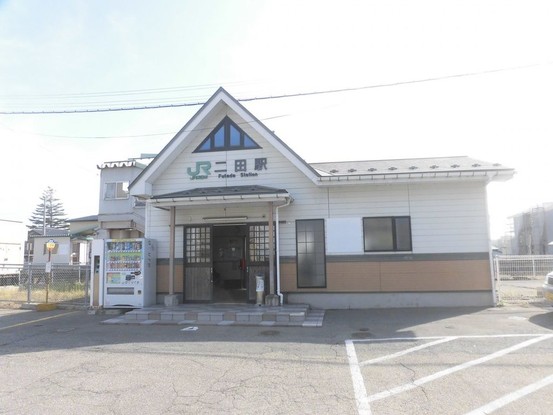 detached 秋田県潟上市天王大崎字野沢
地図を見る