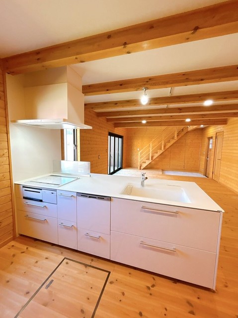 detached 秋田県男鹿市船越字内子
地図を見る
