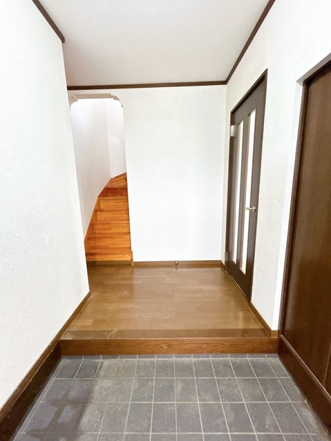 detached 秋田県潟上市天王字持谷地
地図を見る