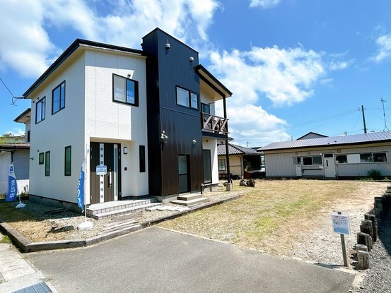 detached 秋田県潟上市天王字北野
地図を見る