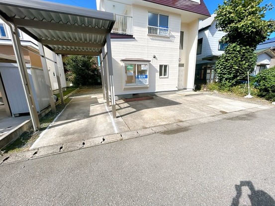 detached 秋田県横手市十文字町梨木字海道下
地図を見る