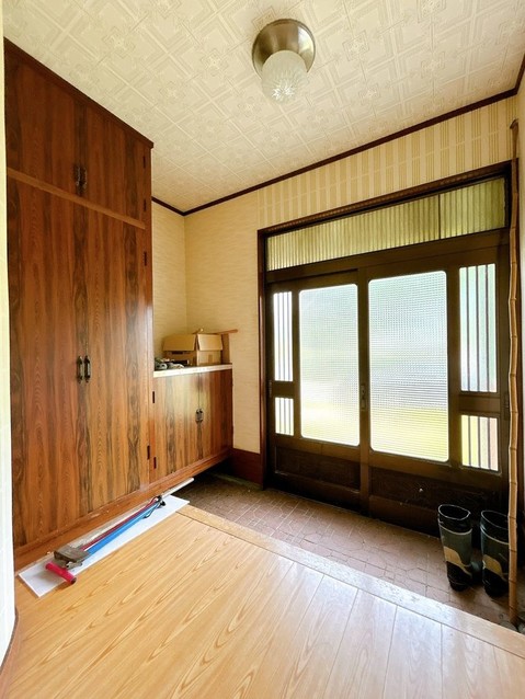 detached 秋田県仙北市田沢湖生保内字源左ェ門野
地図を見る