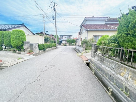 detached 山形県酒田市若宮町２丁目
地図を見る
