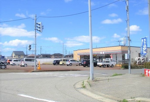 detached 山形県東田川郡庄内町余目字町
地図を見る