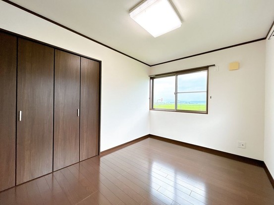 detached 山形県鶴岡市藤の花１丁目
地図を見る