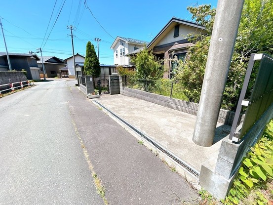 detached 山形県東田川郡庄内町狩川字玉坂
地図を見る