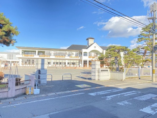 detached 山形県西村山郡河北町谷地所岡２丁目
地図を見る