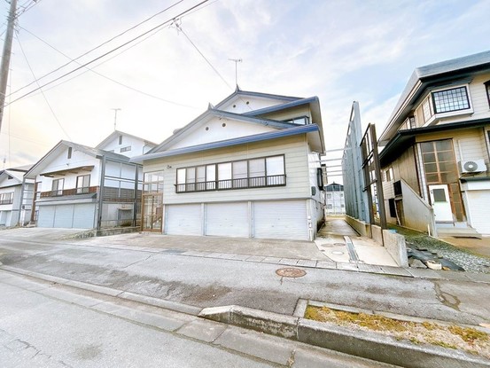 detached 山形県北村山郡大石田町四日町
地図を見る