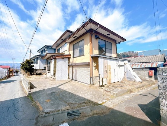 detached 山形県村山市楯岡笛田１丁目
地図を見る