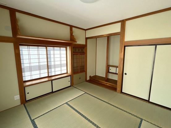 detached 福島県西白河郡泉崎村大字関和久字八雲神社
地図を見る