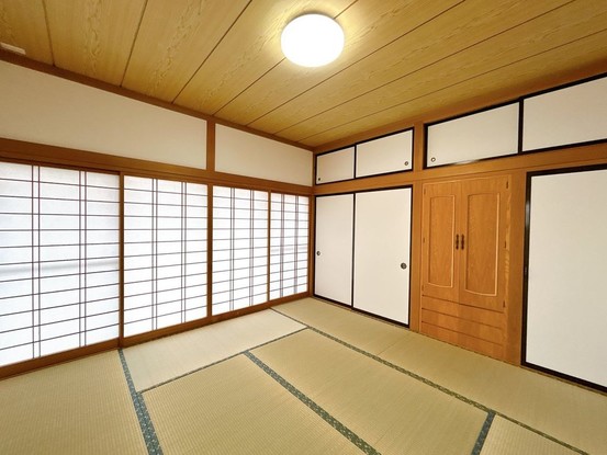 detached 福島県西白河郡泉崎村大字関和久字八雲神社
地図を見る