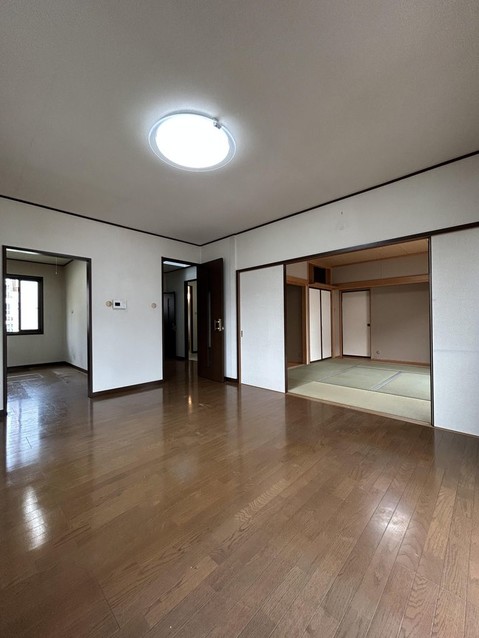 detached 福島県会津若松市門田町大字御山字村中
地図を見る