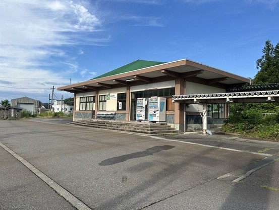 detached 新潟県三島郡出雲崎町大字川西
地図を見る