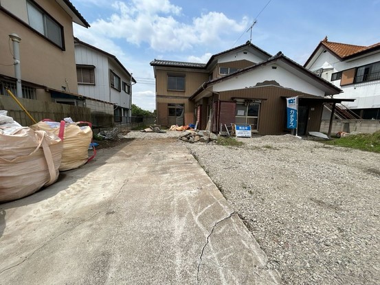 detached 群馬県伊勢崎市西久保町２丁目
地図を見る