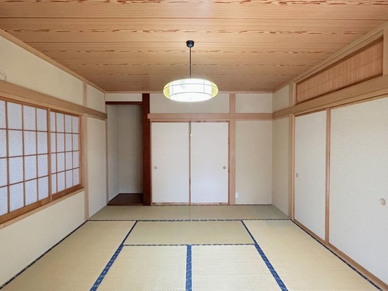 detached 群馬県吾妻郡中之条町大字岩本
地図を見る