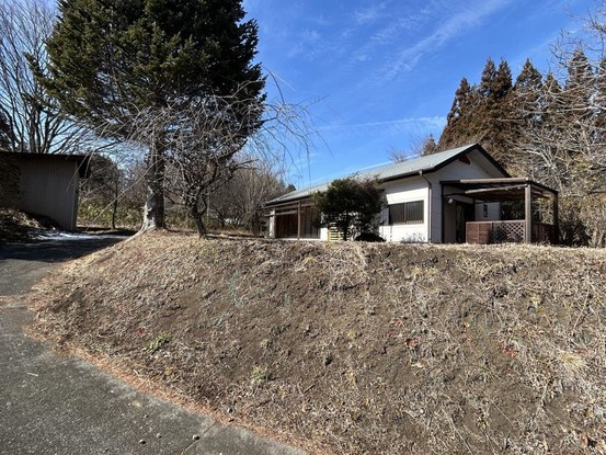 detached 群馬県吾妻郡中之条町大字岩本
地図を見る