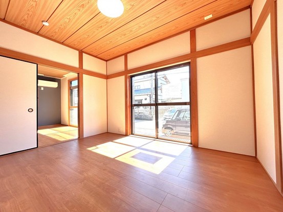 detached 栃木県小山市城北５丁目15-11 峯ビル 1階