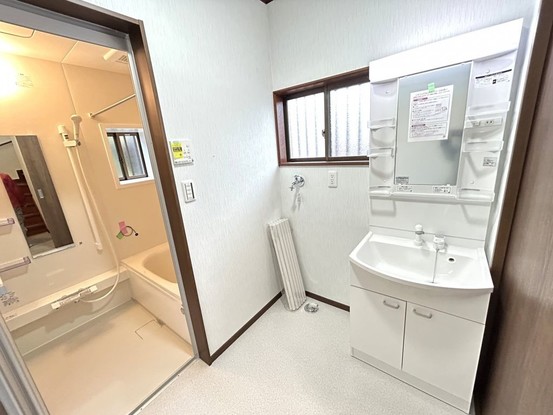 detached 栃木県小山市城北５丁目15-11 峯ビル 1階