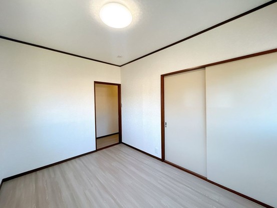 detached 栃木県小山市城北５丁目15-11 峯ビル 1階