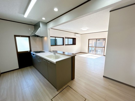 detached 栃木県小山市城北５丁目15-11 峯ビル 1階