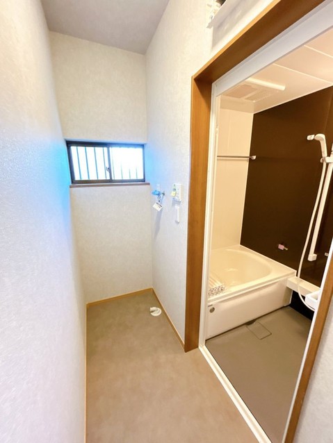 detached 栃木県小山市城北５丁目15-11 峯ビル 1階