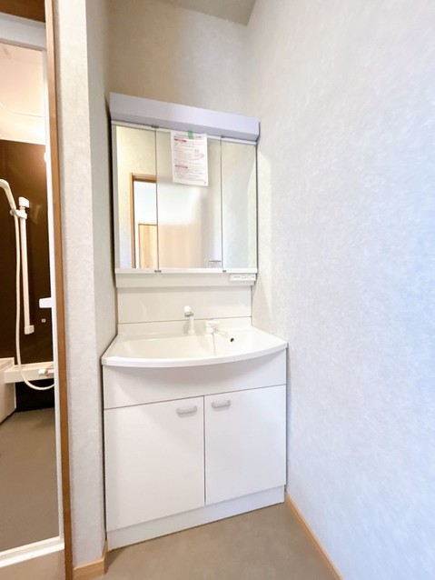 detached 栃木県小山市城北５丁目15-11 峯ビル 1階