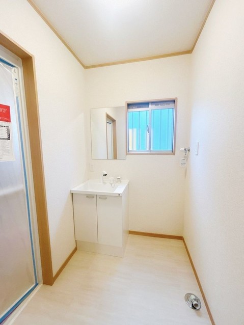 detached 栃木県小山市城北５丁目15-11 峯ビル 1階