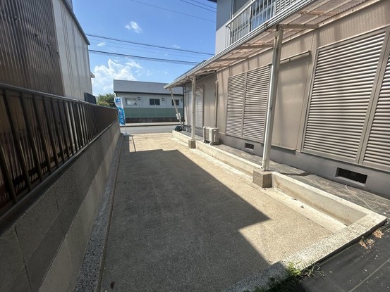 detached 栃木県小山市城北５丁目15-11 峯ビル 1階
