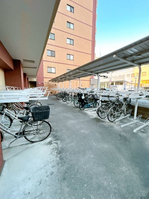 apartment 栃木県小山市城北５丁目15-11 峯ビル 1階