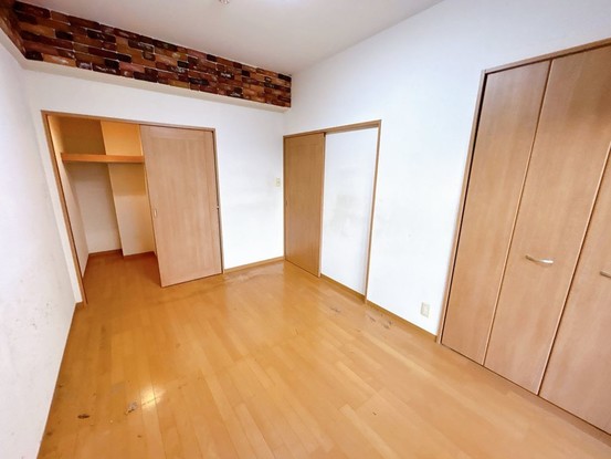 apartment 栃木県小山市城北５丁目15-11 峯ビル 1階