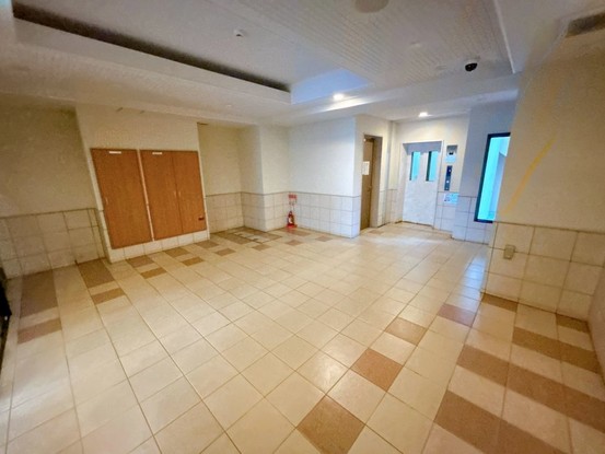 apartment 栃木県小山市城北５丁目15-11 峯ビル 1階
