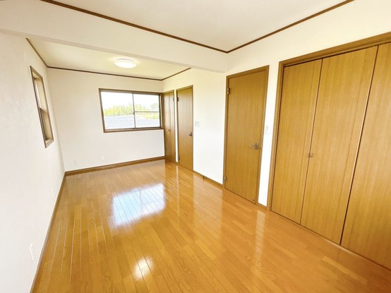detached 栃木県小山市城北５丁目15-11 峯ビル 1階