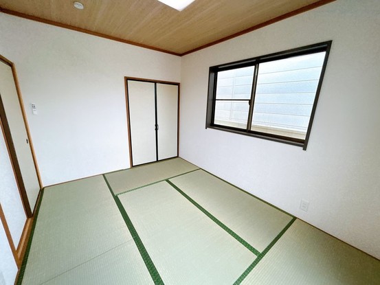 detached 栃木県小山市城北５丁目15-11 峯ビル 1階