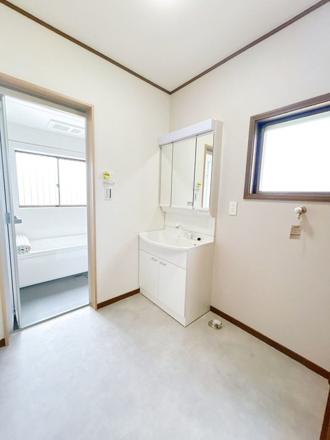 detached 栃木県小山市城北５丁目15-11 峯ビル 1階