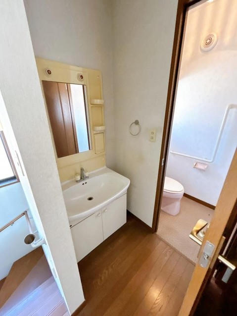 detached 栃木県小山市城北５丁目15-11 峯ビル 1階