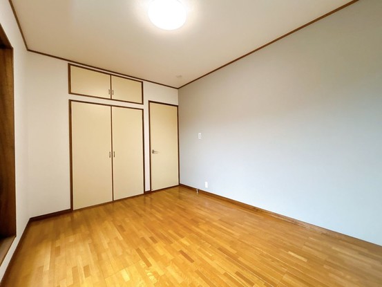 detached 栃木県小山市城北５丁目15-11 峯ビル 1階