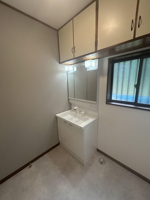 detached 栃木県小山市城北５丁目15-11 峯ビル 1階