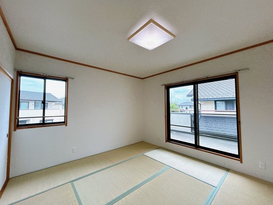 detached 栃木県小山市城北５丁目15-11 峯ビル 1階