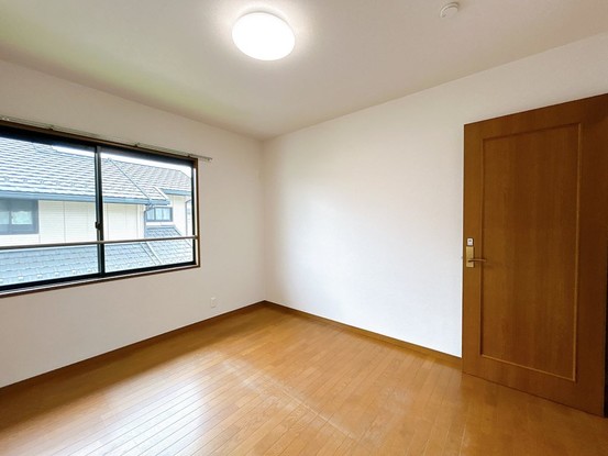 detached 栃木県小山市城北５丁目15-11 峯ビル 1階