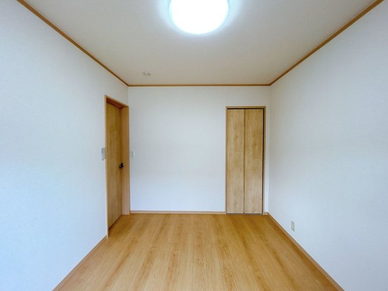 detached 栃木県小山市城北５丁目15-11 峯ビル 1階