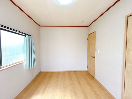 detached 栃木県小山市城北５丁目15-11 峯ビル 1階