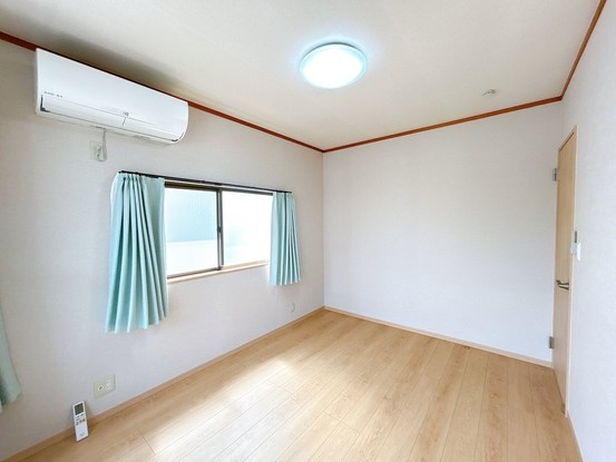 detached 栃木県小山市城北５丁目15-11 峯ビル 1階