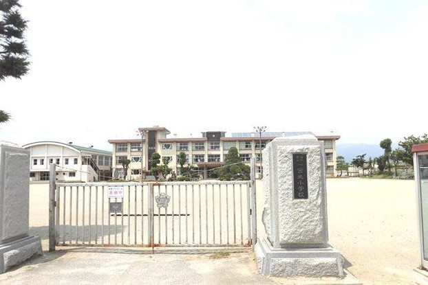 detached 山梨県笛吹市一宮町中尾
地図を見る