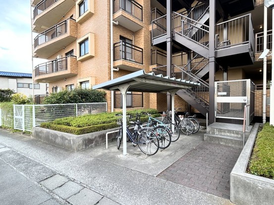 apartment 山梨県甲府市伊勢２丁目
地図を見る