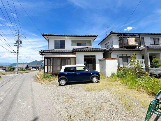 detached 長野県埴科郡坂城町大字上平
地図を見る