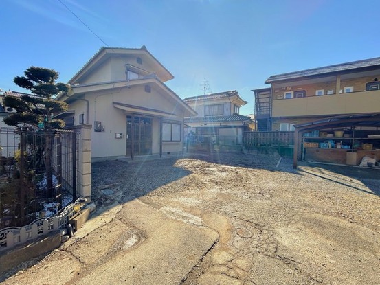 detached 長野県安曇野市三郷温
地図を見る